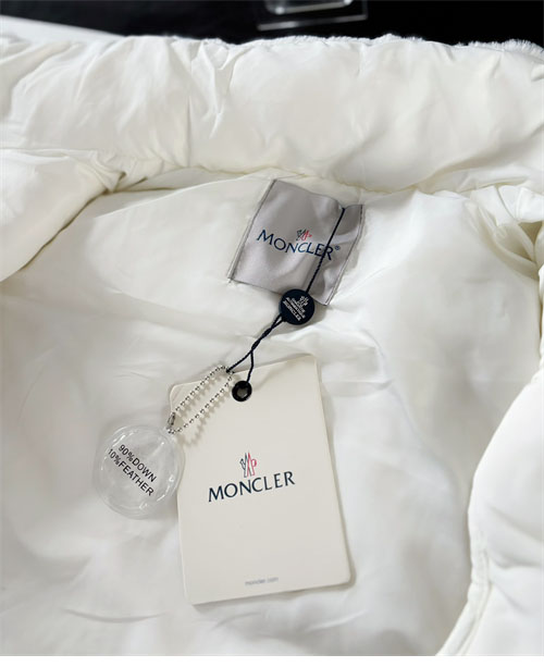 Moncler 몽클레어 아르크 Arques 다운 패딩 베스트 레플리카 10번 이미지 - 의류 | 세미샵 레플리카 사이트