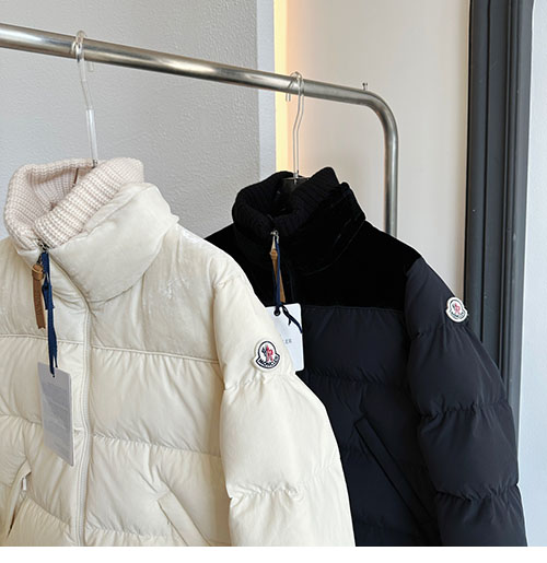 Moncler 몽클레어 아우프리크 Auffrique 숏 다운 패딩 자켓 레플리카 9번 이미지 - 의류 | 세미샵 레플리카 사이트