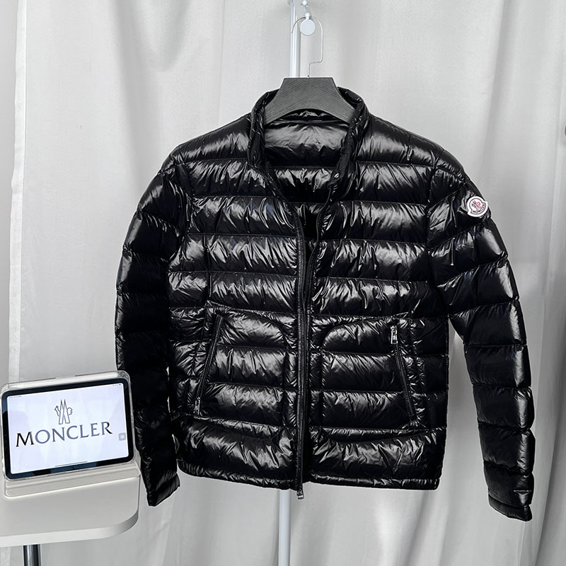 Moncler 몽클레어 아코러스 Acorus 숏 다운 경량 패딩 자켓 레플리카 1번 이미지 - 의류 | 세미샵 레플리카 사이트