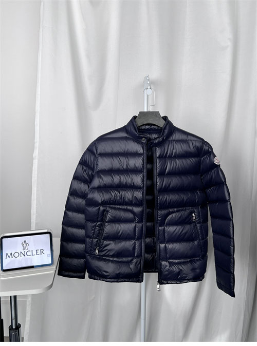 Moncler 몽클레어 아코러스 Acorus 숏 다운 경량 패딩 자켓 레플리카 32번 이미지 - 의류 | 세미샵 레플리카 사이트