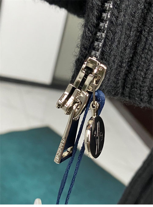 Moncler 몽클레어 여성용 니트 숏 패딩 레플리카 18번 이미지 - 의류 | 세미샵 레플리카 사이트