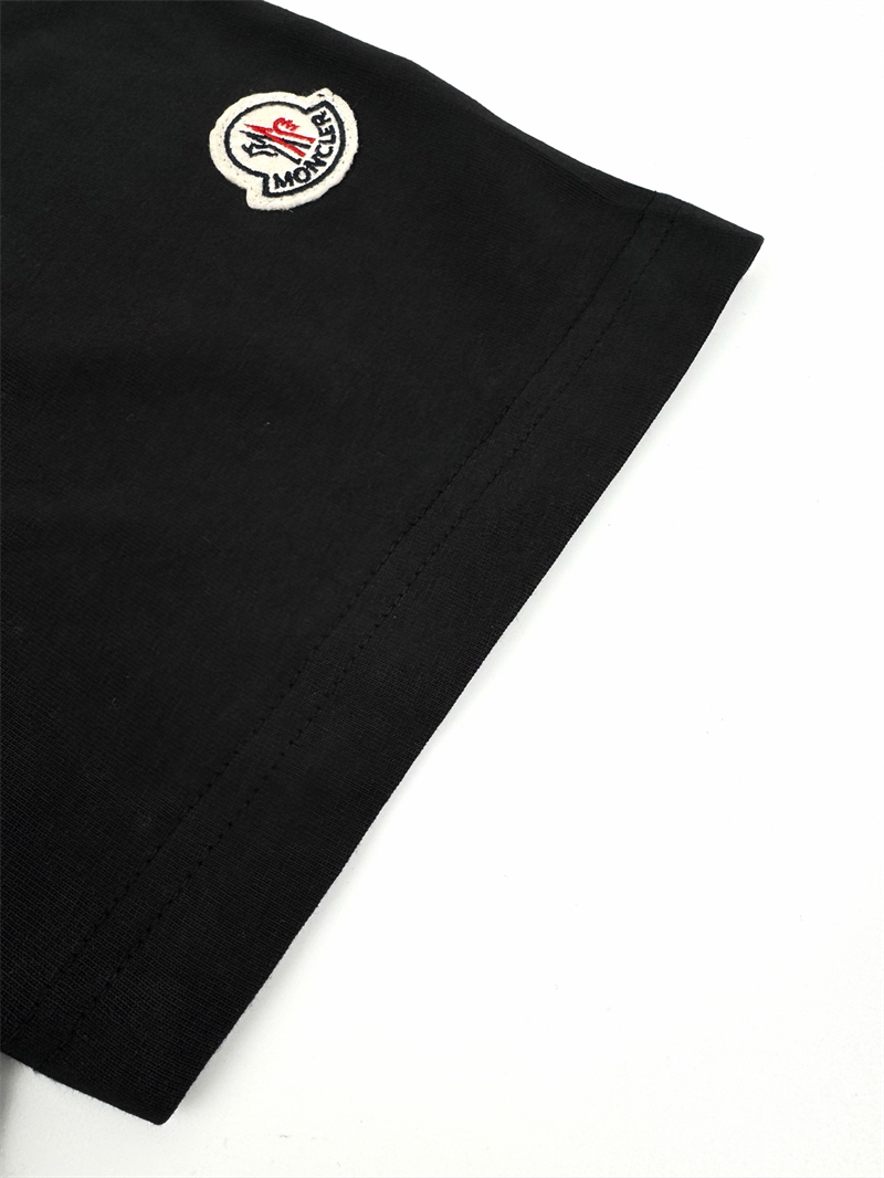 몽클레어 몽클레어 자수 트라이컬러 로고 반팔 티셔츠 레플리카 3번 이미지 - 의류 | 세미샵 레플리카 사이트