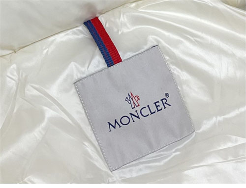 Moncler 몽클레어 카베타즈 Cavettaz 롱 다운 패딩 레플리카 20번 이미지 - 의류 | 세미샵 레플리카 사이트