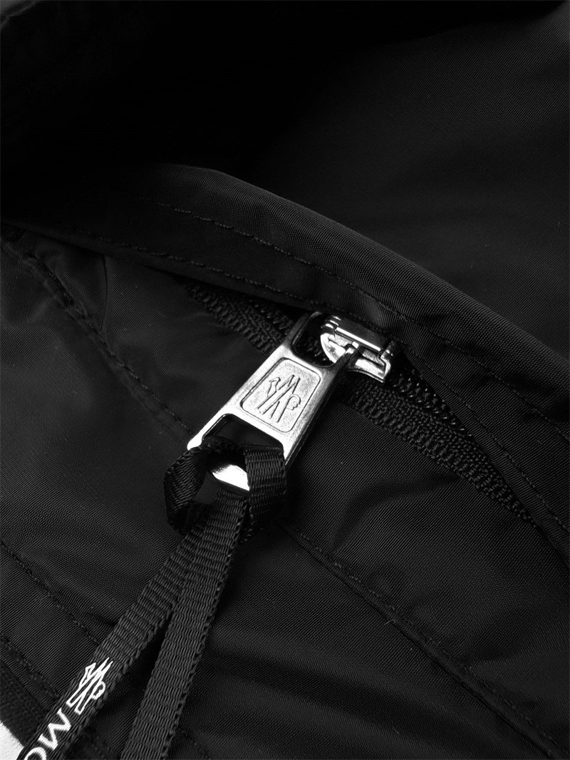 Moncler 몽클레어 코튼 블렌드 스웨트셔츠 맨투맨 레플리카 11번 이미지 - 의류 | 세미샵 레플리카 사이트