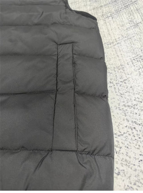 Moncler 몽클레어 콘트린 Contrin 다운 패딩 베스트 레플리카 15번 이미지 - 의류 | 세미샵 레플리카 사이트