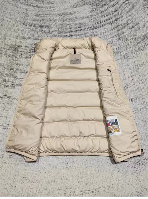 Moncler 몽클레어 콘트린 Contrin 다운 패딩 베스트 레플리카 20번 이미지 - 의류 | 세미샵 레플리카 사이트