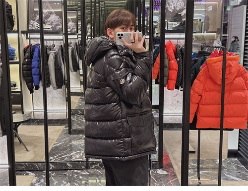 Moncler 몽클레어 키아블라세 Chiablese 후드 숏 다운 패딩 자켓 레플리카 3번 이미지 - 의류 | 세미샵 레플리카 사이트