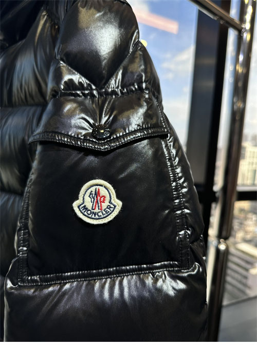 Moncler 몽클레어 키아블라세 Chiablese 후드 숏 다운 패딩 자켓 레플리카 10번 이미지 - 의류 | 세미샵 레플리카 사이트
