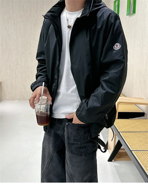 Moncler 몽클레어 트래버시어 Traversier 후드 자켓 레플리카 5번 이미지 - 의류 | 세미샵 레플리카 사이트