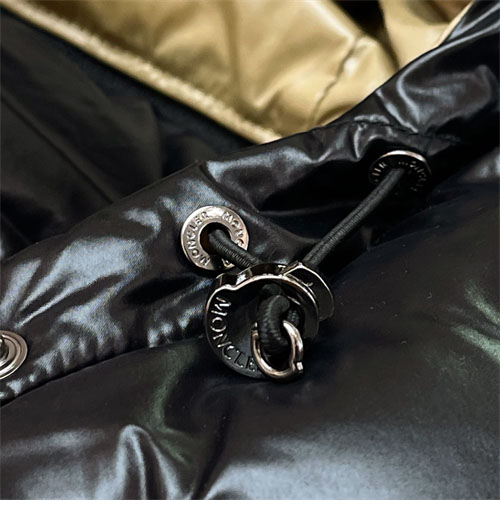 Moncler 몽클레어 파라나 숏 패딩 레플리카 6번 이미지 - 의류 | 세미샵 레플리카 사이트