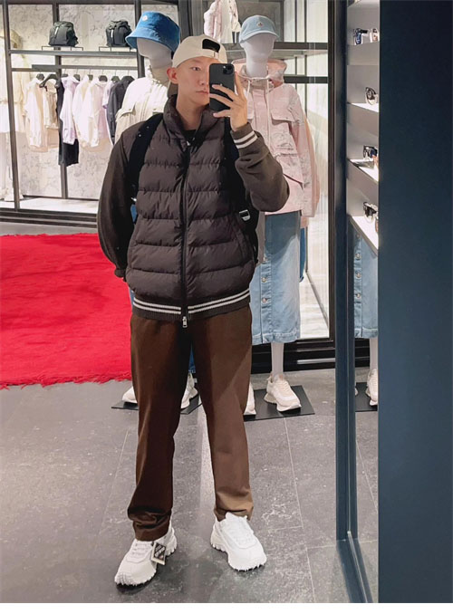 Moncler 몽클레어 패딩 코튼 가디건 스웨터 레플리카 27번 이미지 - 의류 | 세미샵 레플리카 사이트