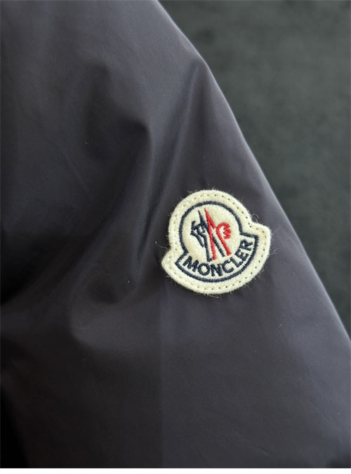 Moncler 몽클레어 펙렛 peclet 양면 다운 패딩 자켓 레플리카 13번 이미지 - 의류 | 세미샵 레플리카 사이트