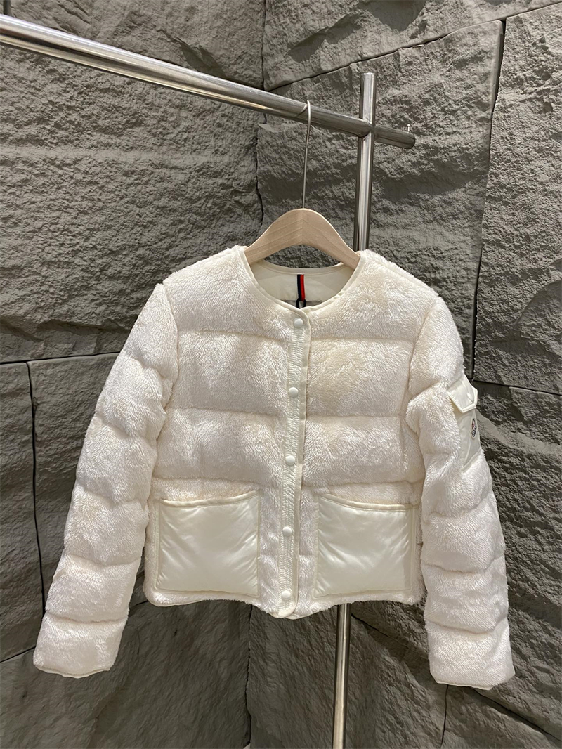 Moncler 몽클레어 플로이라크 테디 숏 다운 자켓 레플리카 11번 이미지 - 의류 | 세미샵 레플리카 사이트