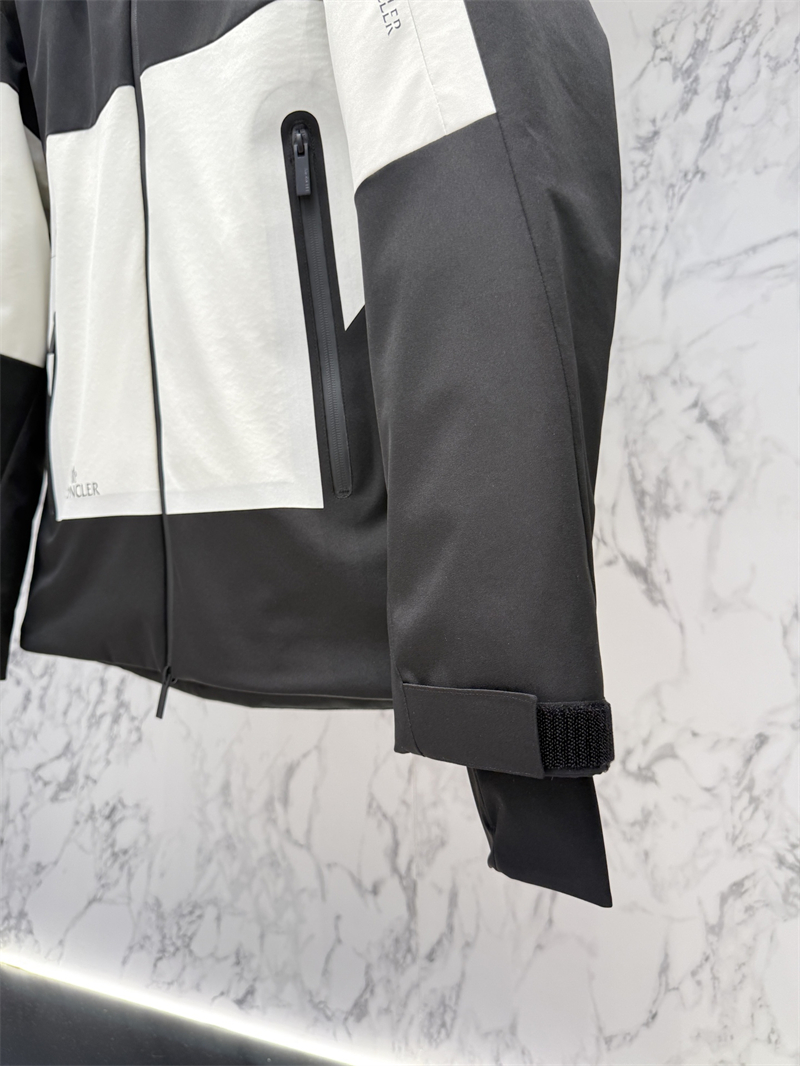 Moncler 몽클레어 25FW 캐주얼 다운 패딩 자켓 레플리카 18번 이미지 - 의류 | 세미샵 레플리카 사이트