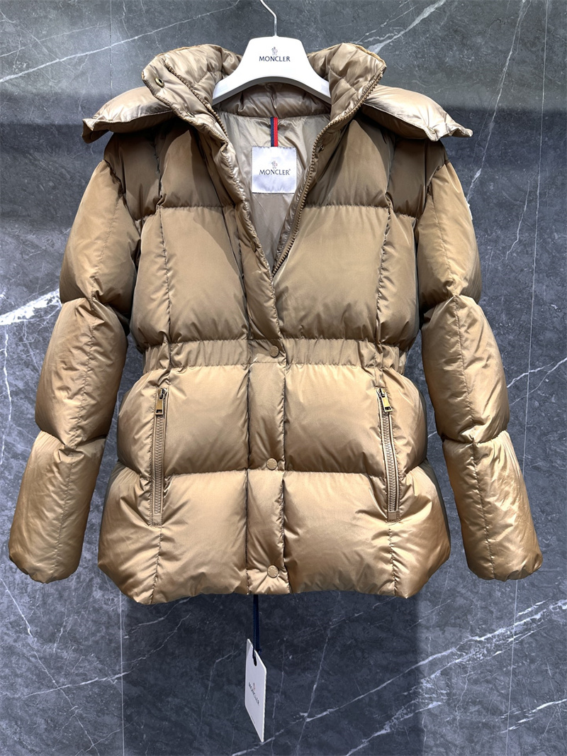 Moncler 몽클레어 Agneux 아그녹스 스퀘어 퀼팅 후드 숏 다운 패딩 자켓 레플리카 12번 이미지 - 의류 | 세미샵 레플리카 사이트