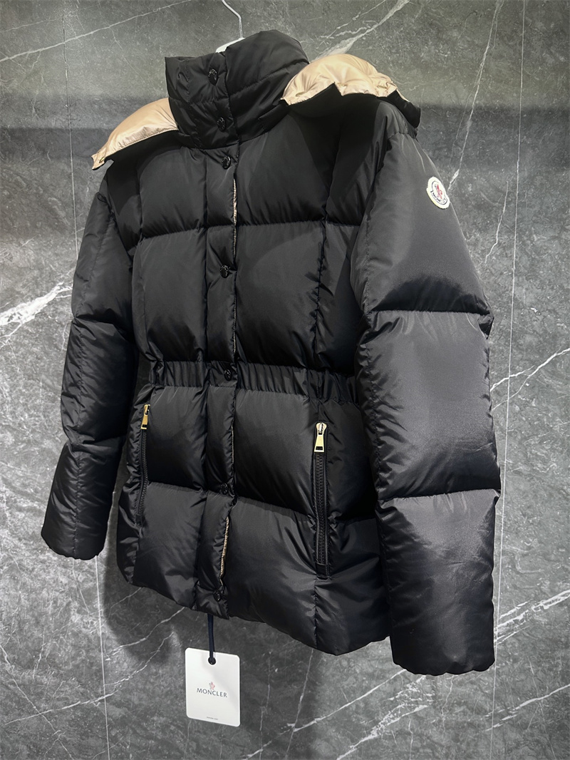 Moncler 몽클레어 Agneux 아그녹스 스퀘어 퀼팅 후드 숏 다운 패딩 자켓 레플리카 17번 이미지 - 의류 | 세미샵 레플리카 사이트