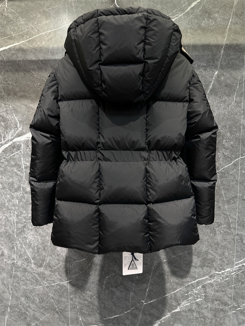 Moncler 몽클레어 Agneux 아그녹스 스퀘어 퀼팅 후드 숏 다운 패딩 자켓 레플리카 19번 이미지 - 의류 | 세미샵 레플리카 사이트