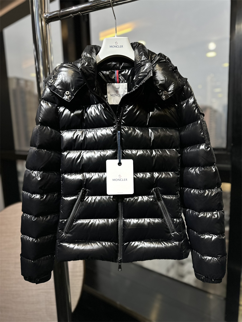 몽클레어 몽클레어 Bady 바디 숏 다운 패딩 자켓 레플리카 7번 이미지 - 의류 | 세미샵 레플리카 사이트