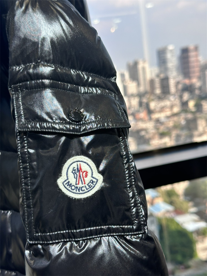 몽클레어 몽클레어 Bady 바디 숏 다운 패딩 자켓 레플리카 6번 이미지 - 의류 | 세미샵 레플리카 사이트