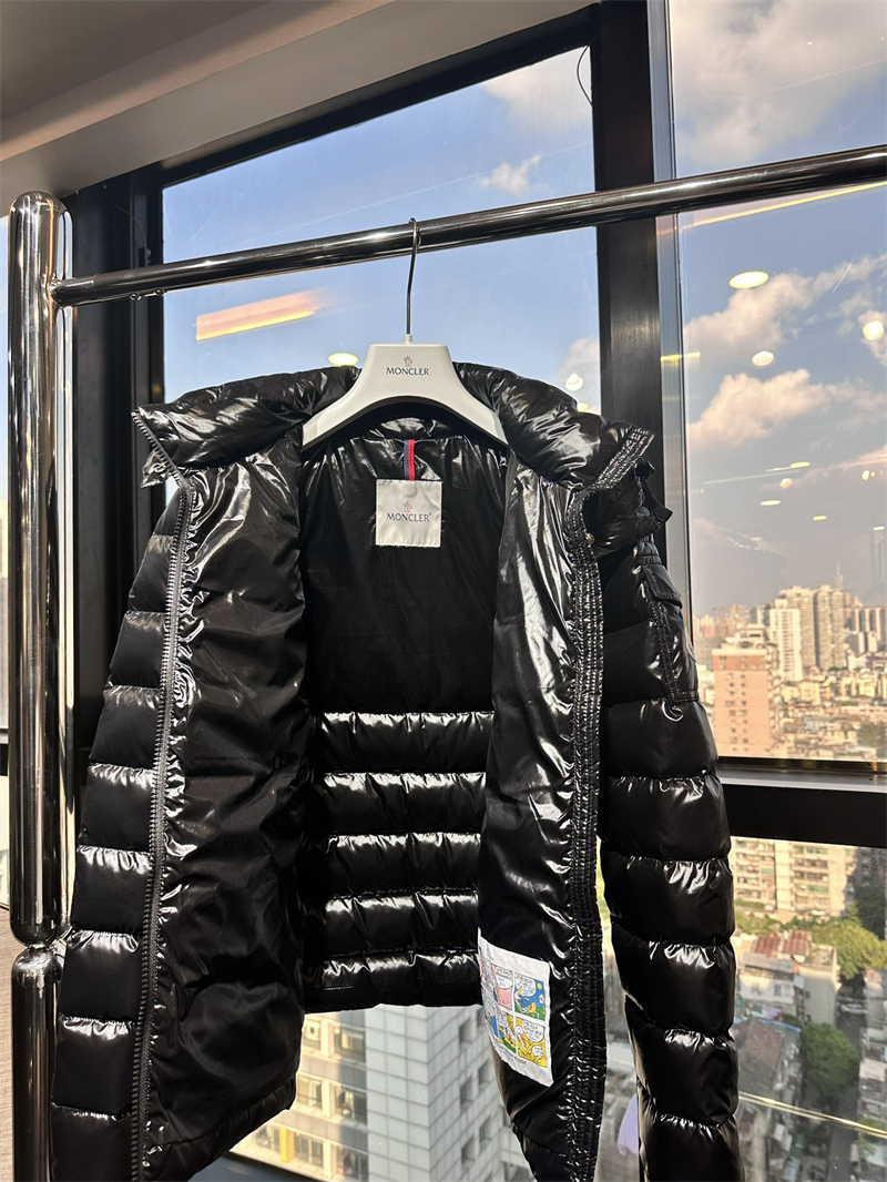 몽클레어 몽클레어 Bady 바디 숏 다운 패딩 자켓 레플리카 2번 이미지 - 의류 | 세미샵 레플리카 사이트