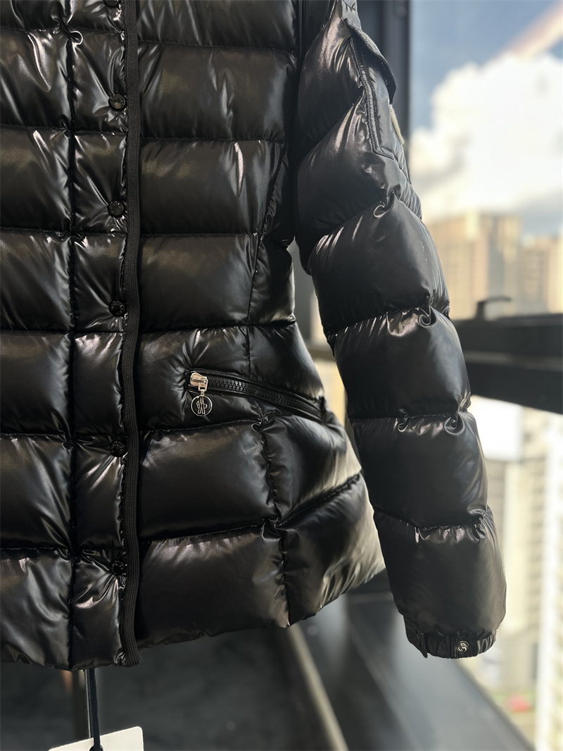 몽클레어 몽클레어 Barante 바란테 숏 다운 패딩 자켓 레플리카 9번 이미지 - 의류 | 세미샵 레플리카 사이트