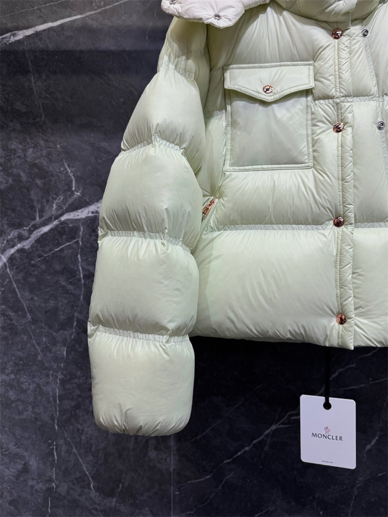 Moncler 몽클레어 Erea 에레아 퀼팅 숏 다운 패딩 자켓 레플리카 7번 이미지 - 의류 | 세미샵 레플리카 사이트