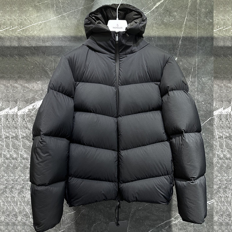 Moncler 몽클레어 Forez 포레즈 후드 숏 다운 자켓 레플리카 1번 이미지 - 의류 | 세미샵 레플리카 사이트