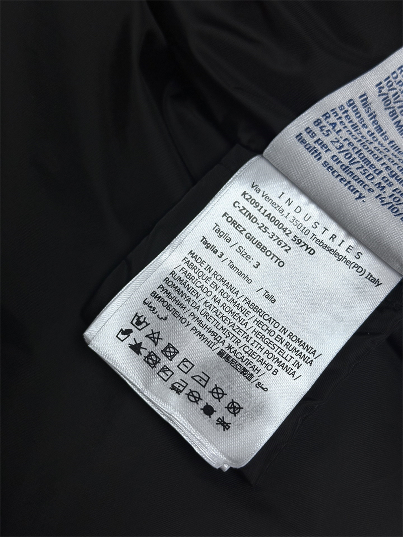 Moncler 몽클레어 Forez 포레즈 후드 숏 다운 자켓 레플리카 12번 이미지 - 의류 | 세미샵 레플리카 사이트