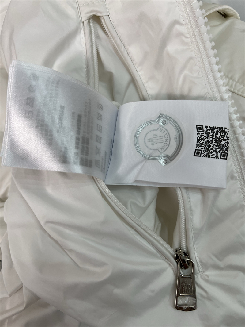 Moncler 몽클레어 Galion 갈리온 숏 다운 패딩 자켓 레플리카 12번 이미지 - 의류 | 세미샵 레플리카 사이트