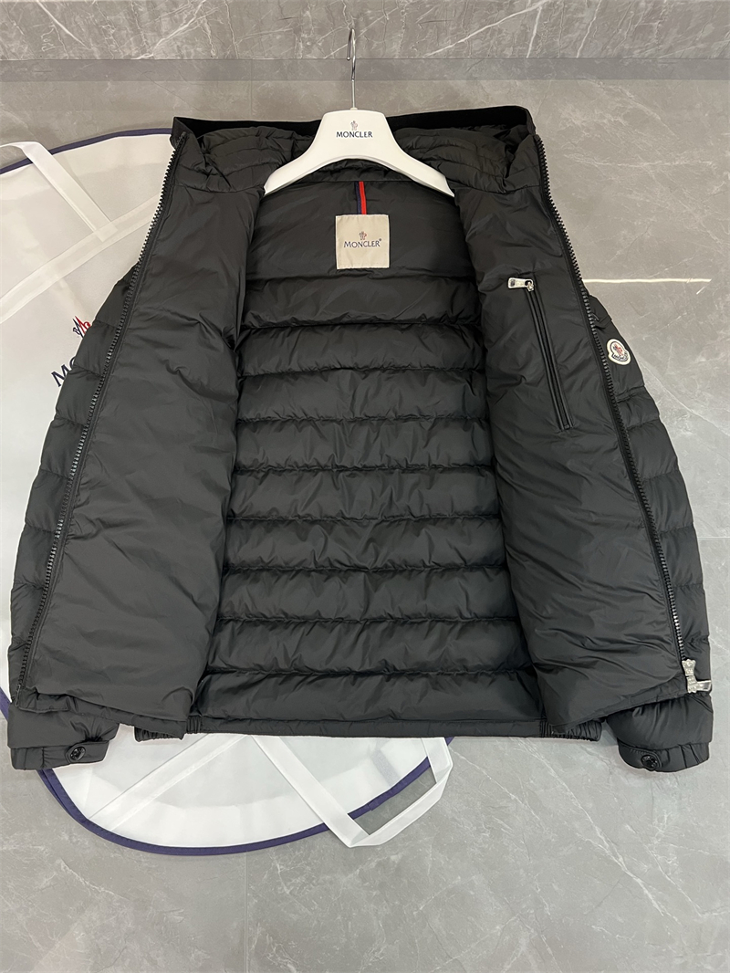 Moncler 몽클레어 Galion 갈리온 숏 다운 패딩 자켓 레플리카 14번 이미지 - 의류 | 세미샵 레플리카 사이트