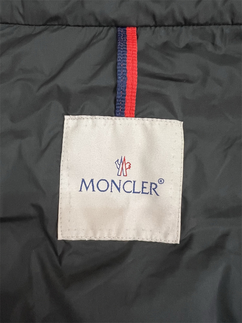 Moncler 몽클레어 Galion 갈리온 숏 다운 패딩 자켓 레플리카 20번 이미지 - 의류 | 세미샵 레플리카 사이트