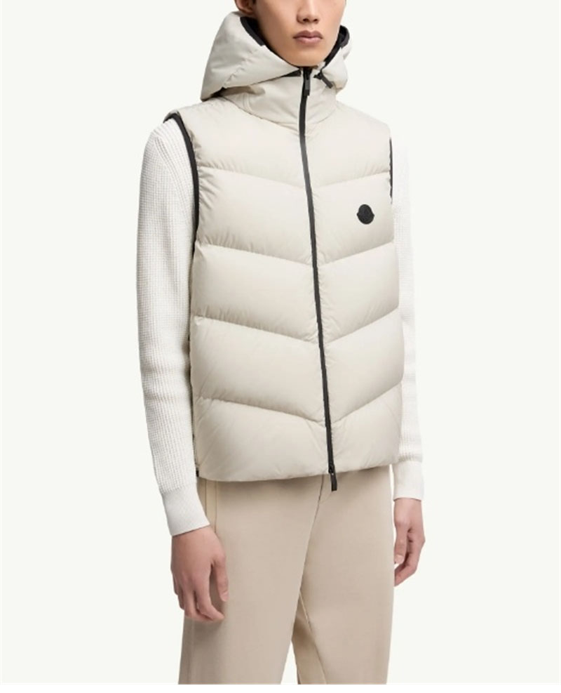 Moncler 몽클레어 Guersac 게르삭 퀼팅 후드 다운 패딩 베스트 조끼 레플리카 4번 이미지 - 의류 | 세미샵 레플리카 사이트