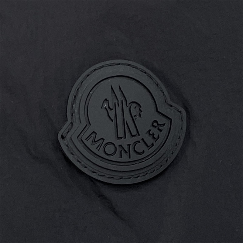 Moncler 몽클레어 Guersac 게르삭 퀼팅 후드 다운 패딩 베스트 조끼 레플리카 12번 이미지 - 의류 | 세미샵 레플리카 사이트