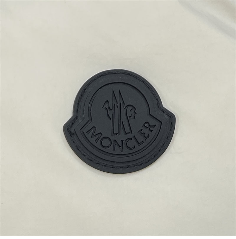 Moncler 몽클레어 Guersac 게르삭 퀼팅 후드 다운 패딩 베스트 조끼 레플리카 22번 이미지 - 의류 | 세미샵 레플리카 사이트