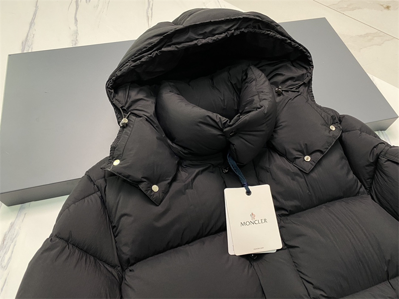 Moncler 몽클레어 Hanoverian 하노베리안 롱 다운 패딩 자켓 레플리카 16번 이미지 - 의류 | 세미샵 레플리카 사이트