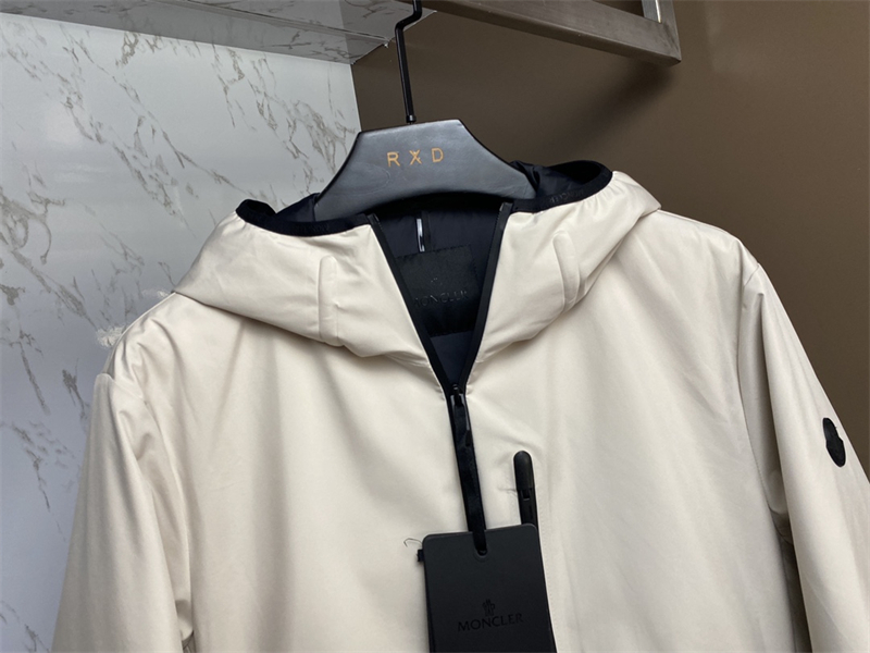 Moncler 몽클레어 Lausfer 라우스퍼 다운 자켓 레플리카 8번 이미지 - 의류 | 세미샵 레플리카 사이트