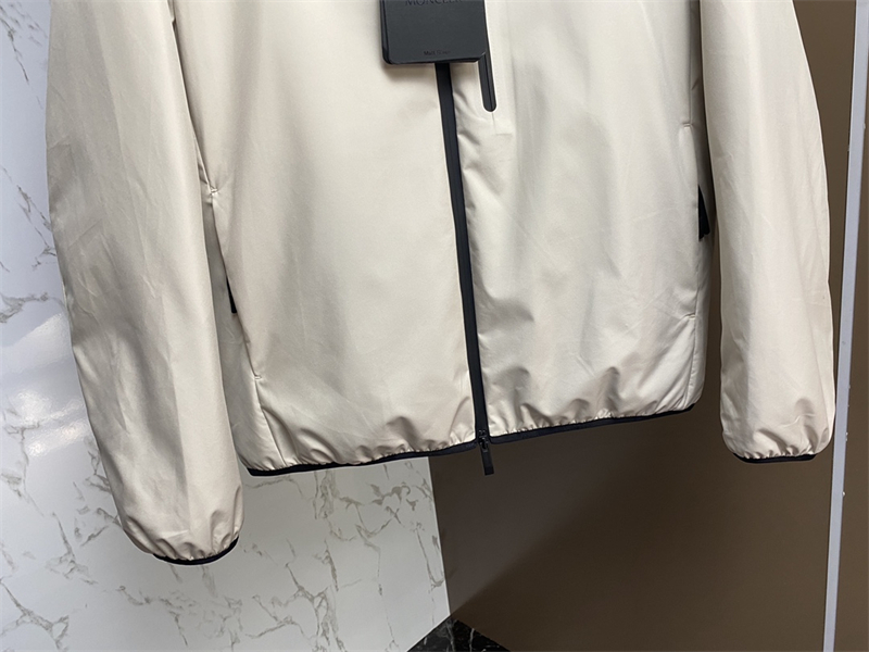 Moncler 몽클레어 Lausfer 라우스퍼 다운 자켓 레플리카 9번 이미지 - 의류 | 세미샵 레플리카 사이트