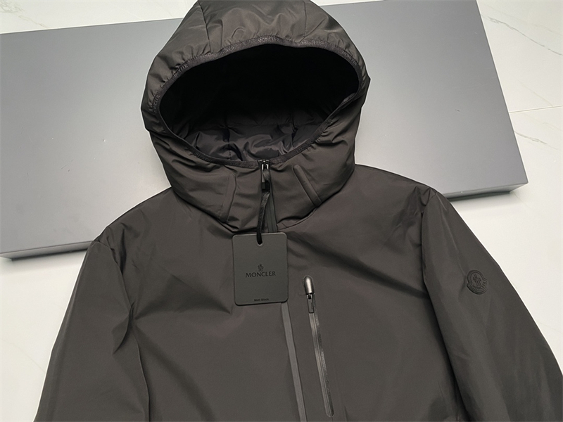 Moncler 몽클레어 Lausfer 라우스퍼 다운 자켓 레플리카 27번 이미지 - 의류 | 세미샵 레플리카 사이트