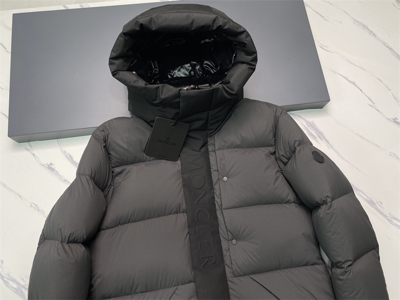 Moncler 몽클레어 Madeira 마데이라 숏 다운 패딩 자켓 레플리카 19번 이미지 - 의류 | 세미샵 레플리카 사이트
