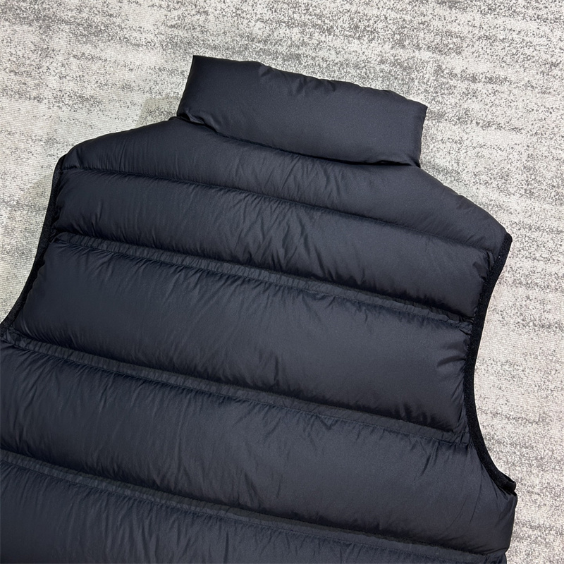 Moncler 몽클레어 Matt 매트 다운 패딩 베스트 조끼 레플리카 21번 이미지 - 의류 | 세미샵 레플리카 사이트
