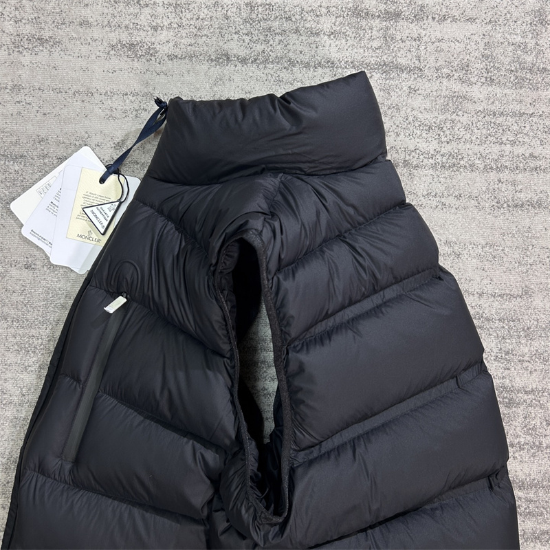 Moncler 몽클레어 Matt 매트 다운 패딩 베스트 조끼 레플리카 22번 이미지 - 의류 | 세미샵 레플리카 사이트
