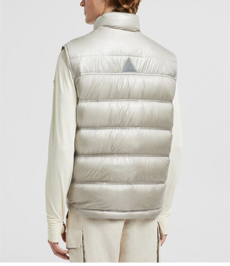 Moncler 몽클레어 Nantu 난투 다운 패딩 베스트 조끼 레플리카 3번 이미지 - 의류 | 세미샵 레플리카 사이트