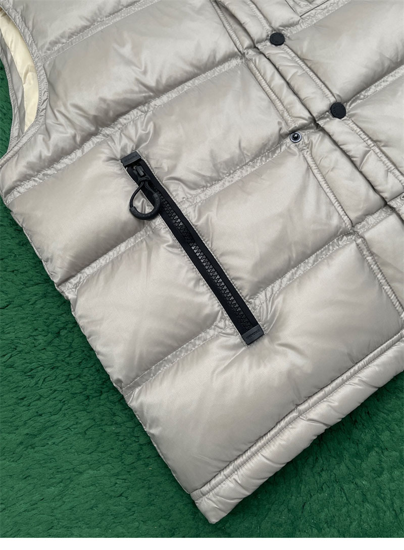 Moncler 몽클레어 Nantu 난투 다운 패딩 베스트 조끼 레플리카 23번 이미지 - 의류 | 세미샵 레플리카 사이트