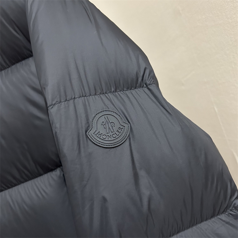 Moncler 몽클레어 Tarn 타른 숏 다운 패딩 자켓 레플리카 3번 이미지 - 의류 | 세미샵 레플리카 사이트