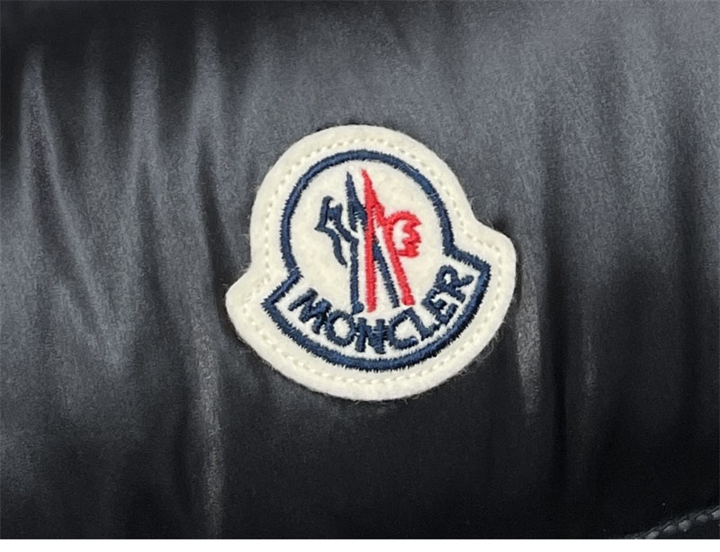 Moncler 몽클레어 Tibb 티브 다운 베스트 레플리카 11번 이미지 - 의류 | 세미샵 레플리카 사이트