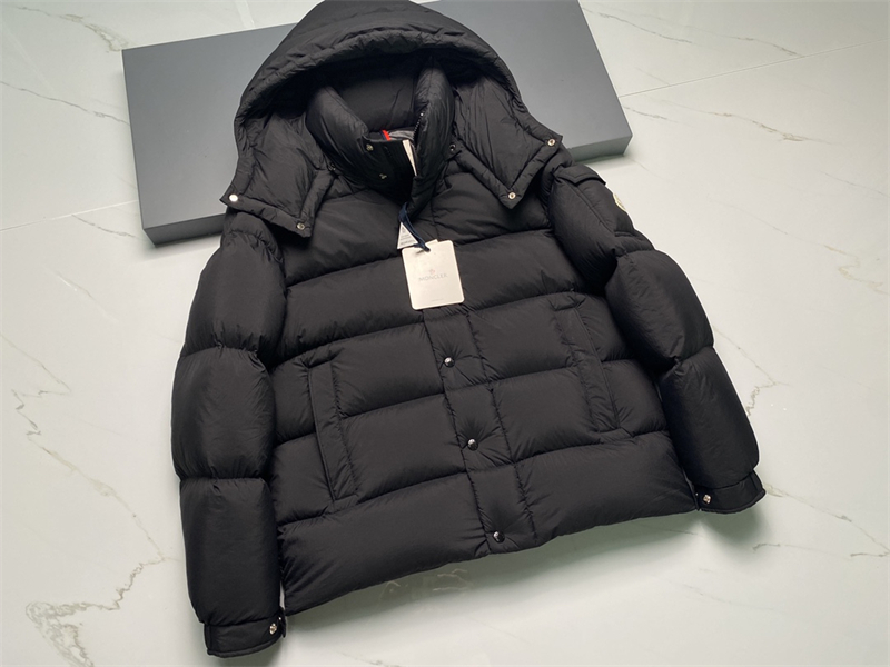 Moncler 몽클레어 Vezere 베제르 다운 패딩 자켓 레플리카 28번 이미지 - 의류 | 세미샵 레플리카 사이트
