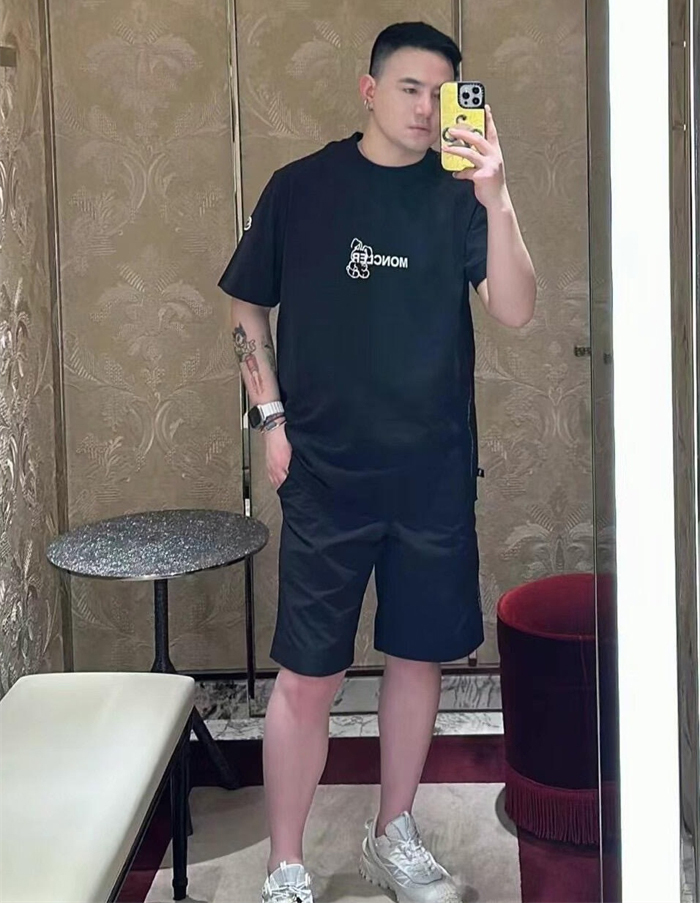 Moncler 몽클레어 x FRGMT 지니어스 반팔 티셔츠 레플리카 5번 이미지 - 의류 | 세미샵 레플리카 사이트