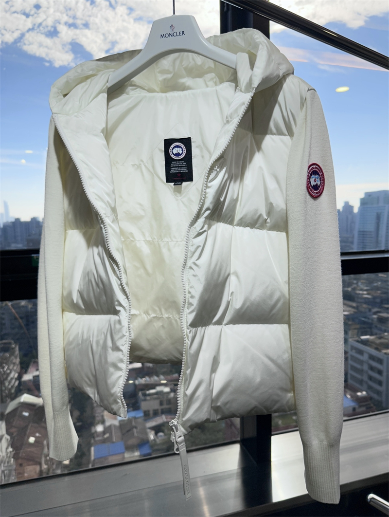 캐나다구스 캐나다구스 하이브리드 퀼티드 니트 후드 자켓 화이트 레플리카 2번 이미지 - 의류 | 세미샵 레플리카 사이트