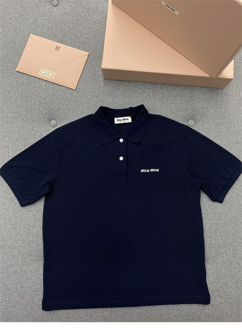 Miu Miu 미우미우 로고 자수 폴로 셔츠 2컬러 레플리카 20번 이미지 - 의류 | 세미샵 레플리카 사이트