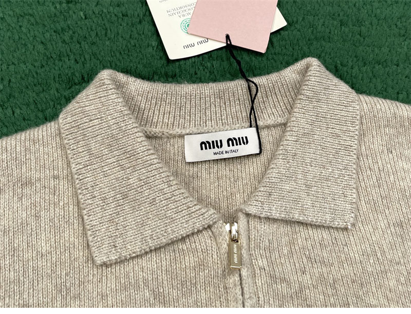 미우미우 미우미우 셰틀랜드 울 캐시미어 집업 가디건 레플리카 2번 이미지 - 의류 | 세미샵 레플리카 사이트